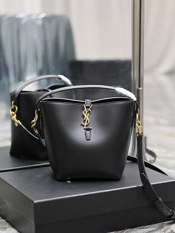 Fortok Saint Laurent LE 37 Bucket Bag Black 749036 17×20×13cm