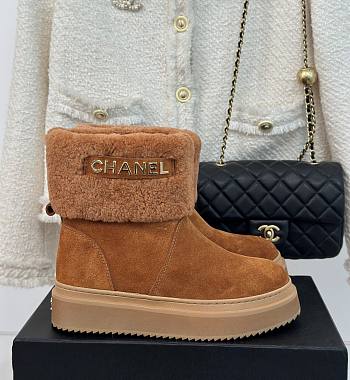 Fortok Chanel 2023 Logo Fur Short Boots in Brown