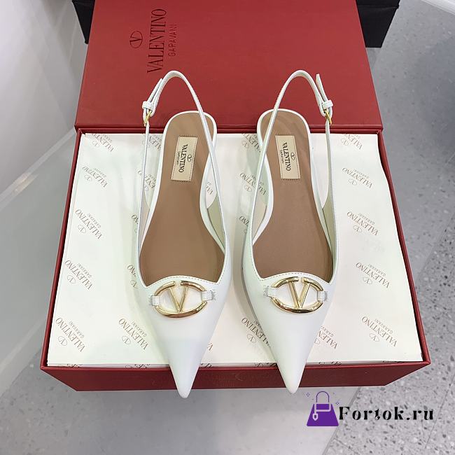 Fortok Valentino V-buckle Logo Heel Sandals in White - 1