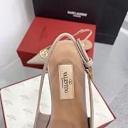Fortok Valentino V-buckle Logo Heel Sandals in Beige - 6