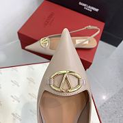 Fortok Valentino V-buckle Logo Heel Sandals in Beige - 4