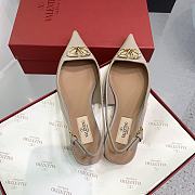 Fortok Valentino V-buckle Logo Heel Sandals in Beige - 2