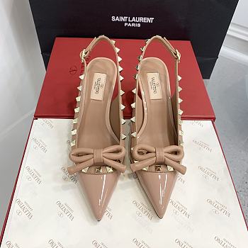 Fortok Valentino Rockstud Bow Patent Leather Slingback Beige 