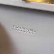 Fortok Bottega Veneta Purple Metallic Knot Leather Clutch Bag 19x11.5x5cm - 2