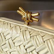 Fortok Bottega Veneta Knot Minaudière Clutch Cream 19x11.5x5cm - 5