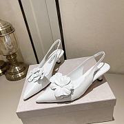 Fortok Jimmy Choo Amita Flowers 45 Slingback Pumps in White - 5