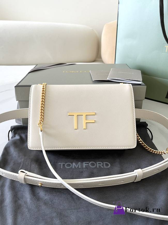 Fortok Tom Ford Shoulder Bag in White 16x10x4cm - 1