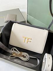 Fortok Tom Ford Shoulder Bag in White 16x10x4cm - 4