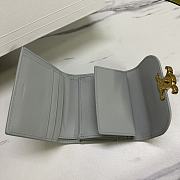 Fortok Celine Triomphe Wallet Light Grey 10D783 10,5x9cm - 2