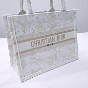 Fortok Dior Butterfly Zodiac Embroidery Tote Bag 36x27x16cm - 4