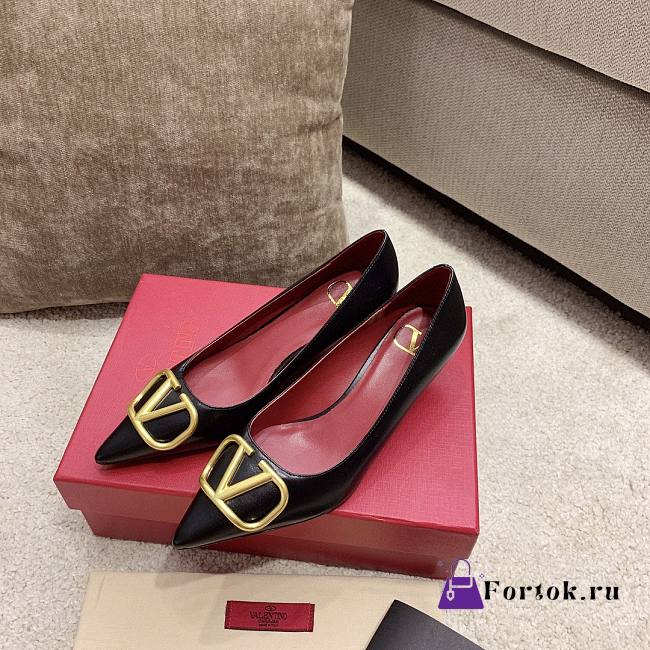 Fortok Valentino Gold Logo Pumps Black - 1