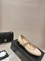 Fortok Chanel 23 Loafers in Beige - 3