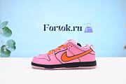 Fortok Nike SB Dunk Low The Powerpuff Girls Blossom FD2631-600 Sneakers - 1