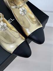 Fortok Chanel Lambskin T-strap Camellia Sandals Gold - 4