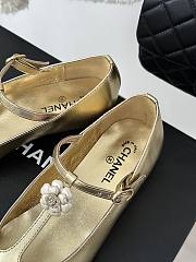 Fortok Chanel Lambskin T-strap Camellia Sandals Gold - 3