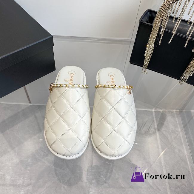 Fortok Chanel Diamond Chain Sandals White - 1