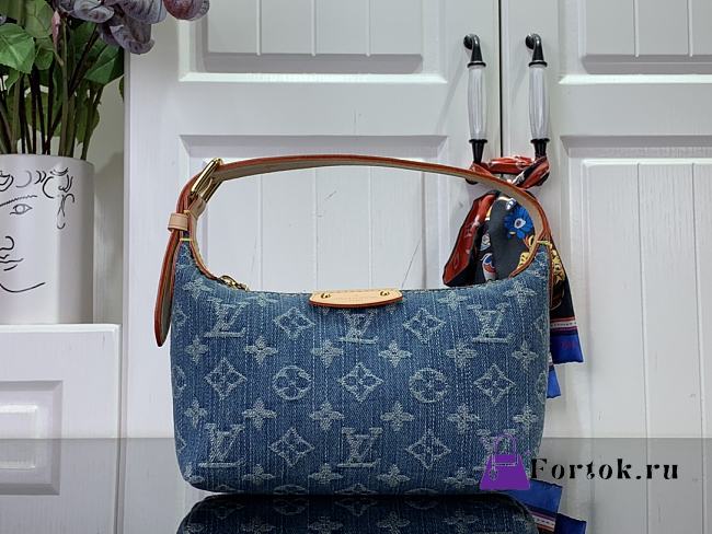 Fortok Louis Vuitton Hills Pochette Handbag Blue Denim M82949 20.5x6x16cm  - 1