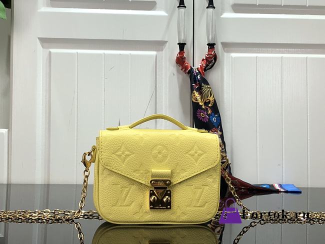 Fortok Louis Vuitton Micro Métis Bag Yellow M81390 14x11x3.5cm - 1