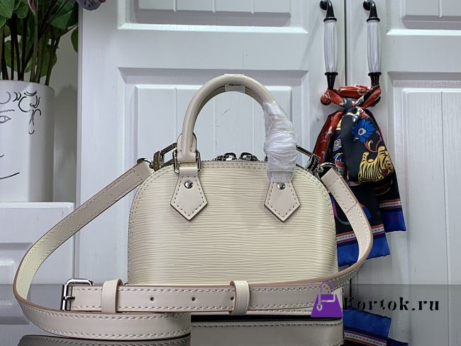 Fortok Louis Vuitton Nano Alma Bag Beige M82411 18x12x8cm - 1