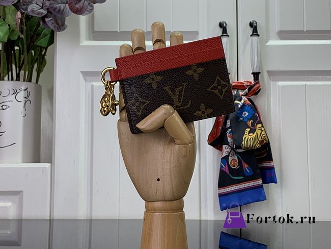 Fortok Louis Vuitton Charms Card Holder Wallet Monogram/Red M82739 10.2x7.3x0.3cm  - 1