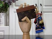 Fortok Louis Vuitton Charms Card Holder Wallet Monogram/Brown M82739 10.2x7.3x0.3cm - 1