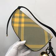 Fortok Burberry Sling Shield Check-pattern Shoulder Bag Yellow/Green 26x5.5x13.5cm - 5