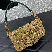 Fortok Valentino Garavani Mini Loco Bag With 3D Effect Embroidery 19x10.5x5cm - 4