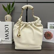 Fortok Loewe Squeeze Bag Nappa Lambskin in White 29x10.5x24cm - 1