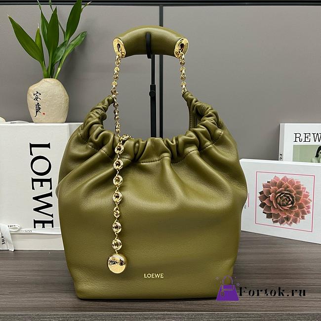 Fortok Loewe Squeeze Bag Nappa Lambskin in Green 29x10.5x24cm - 1