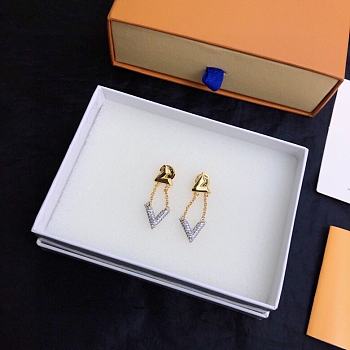 Fortok Louis Vuitton Double V Earrings