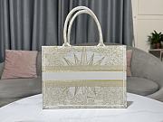 Fortok Dior Book Tote Small Dior Rêve d'Infini Embroidery with Gold-Tone Metallic Thread 36.5x28x17.5cm - 4