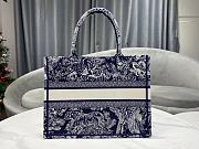 Fortok Dior Book Tote Blue Embroidery Reverse Jouy Print 36.5cm - 4