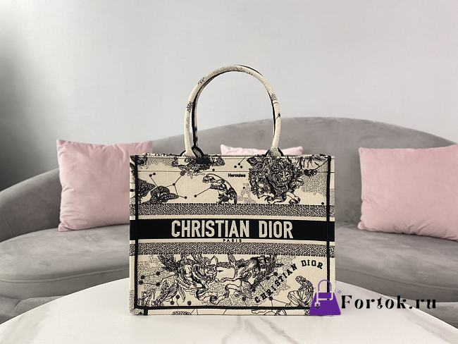 Fortok Dior Tote Book Tote Cream and Black Dior Zodiac Embroidery 36.5x28x17.5cm - 1