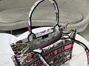 Fortok Dior Book Tote Butterfly Around The World Graphic In White And Pink 36x27.5x16.5cm - 6