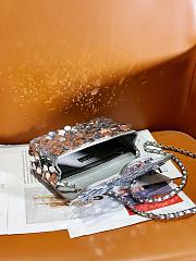 Fortok Chanel 23C Sequin Flap Bag Silver 20cm - 3