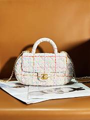 Fortok Chanel 24C Coco Bag With Top Handle Tweed Gold Metal AS4573 13.5x23.5x5.5cm - 1