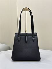 Fortok Fendi Origami Large Black Leather Bag 27x15x27cm - 2