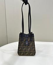 Fortok Fendi Small Origami Bag 15x15x19cm - 5