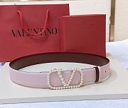 Fortok Valentino Garavani V-logo Pearlescent-buckle Leather Belt in Red/Brown/White/Black/Pink - 5