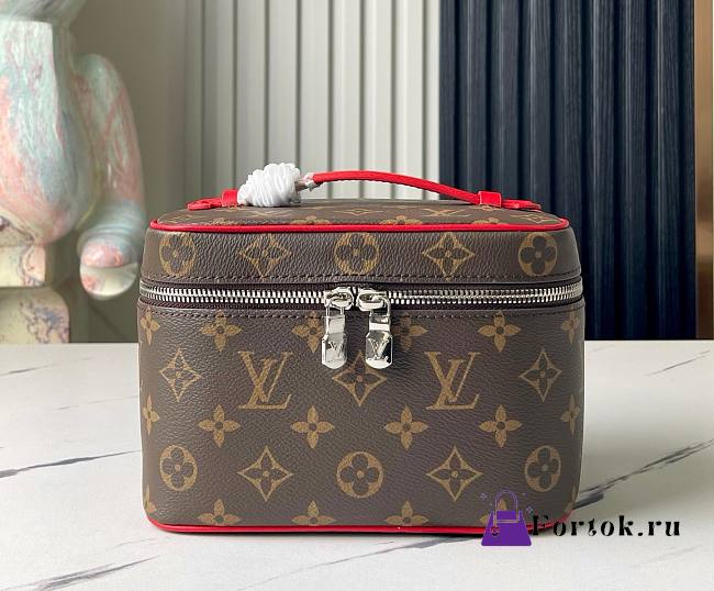 Fortok Louis Vuitton Nice Mini Toiletry Pouch Red M44495 20x13.5x12cm - 1