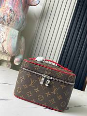 Fortok Louis Vuitton Nice Mini Toiletry Pouch Red M44495 20x13.5x12cm - 6