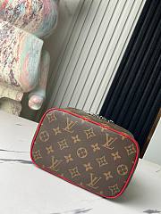 Fortok Louis Vuitton Nice Mini Toiletry Pouch Red M44495 20x13.5x12cm - 2