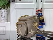 Fortok Louis Vuitton Mini Bumbag Bicolor M82335 17x12x9.5cm - 4