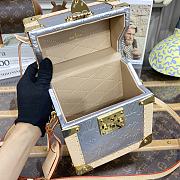 Fortok Louis Vuitton Camera Box Bag Silver M10115 16x13x7.5cm - 4