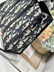 Fortok Dior East West Tote Bag Beige and Black Maxi Dior Oblique Jacquard 39×35×13.5cm - 3