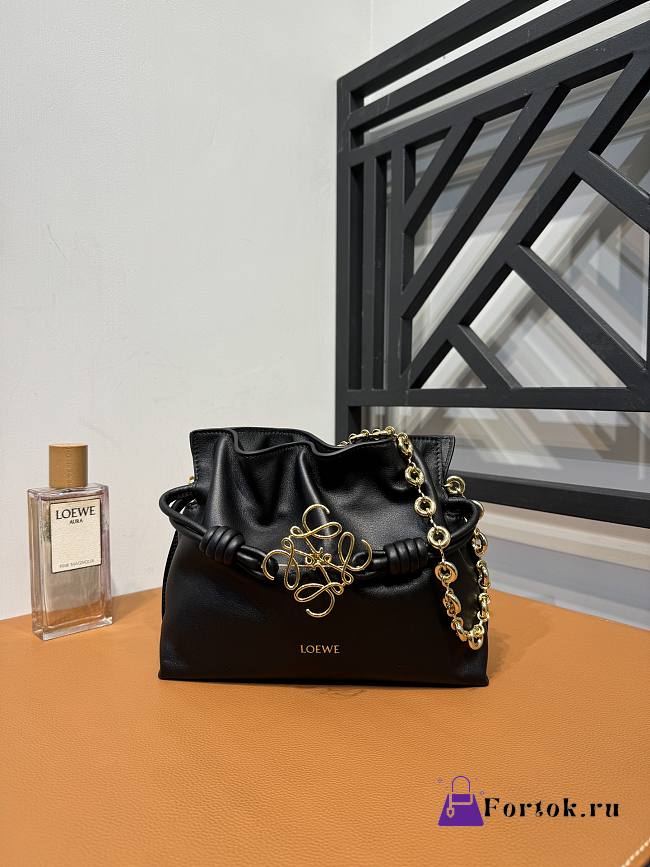 Fortok Loewe Flamenco Bag Nappa Calfskin in Black 24x18x9cm - 1