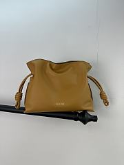 Fortok Loewe Flamenco Bag Nappa Calfskin in Brown 24x18x9cm - 2