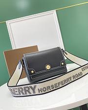 Fortok Burberry Leather Note Crossbody Bag Black 25x8.5x18cm - 1