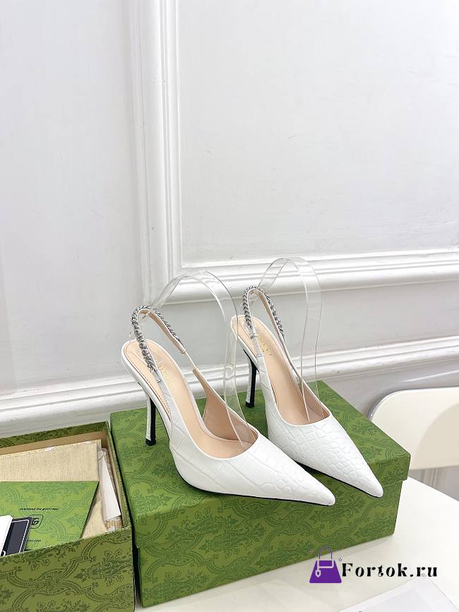 Fortok Gucci 24SS Patent Leather High Heels in White - 1