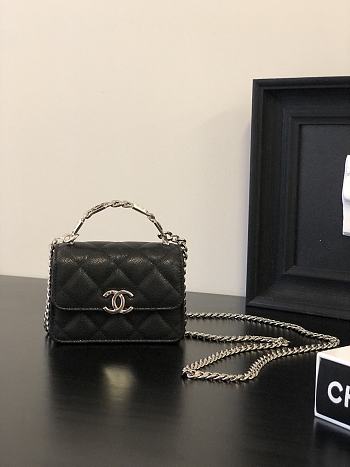 Fortok Chanel 22S Buckle Handle Cowhide Small Square Bag Black 13×10×5cm